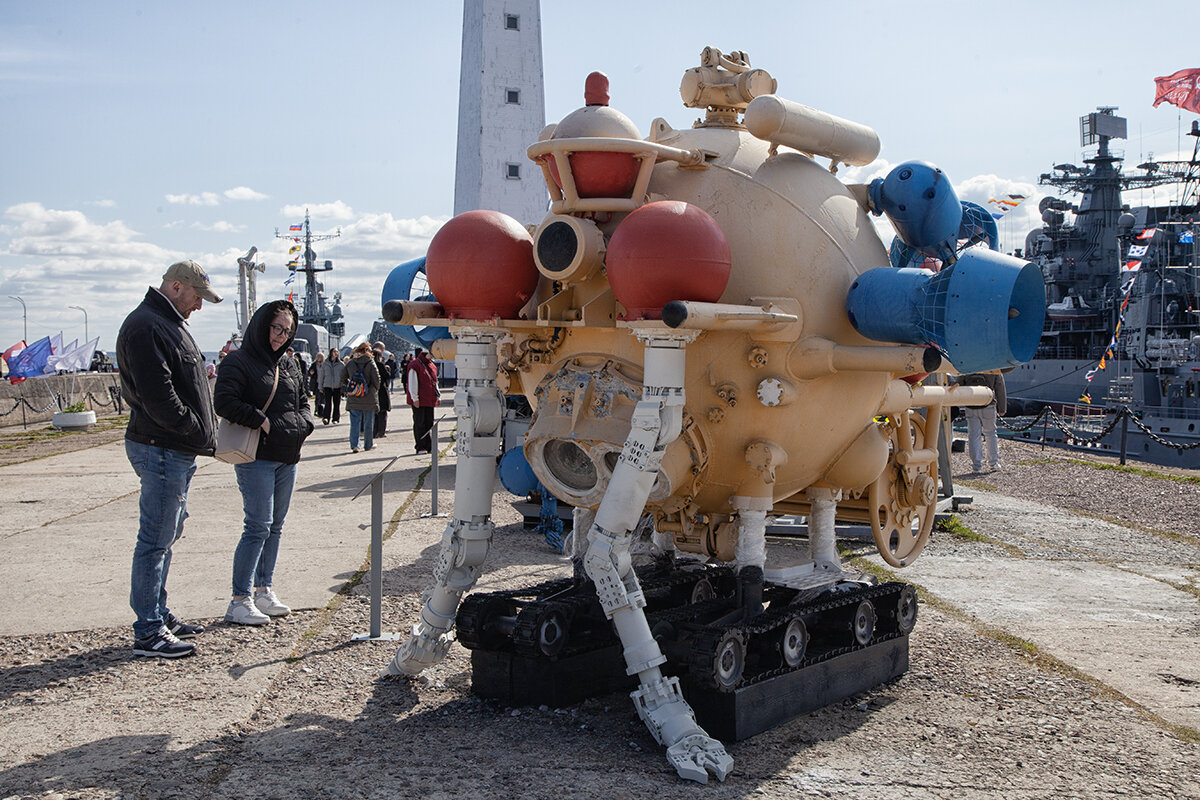 Морской телевизионный комплекс "МТК -200". - Лилия * Морской телевизионный комплекс "МТК -200". - Лилия *