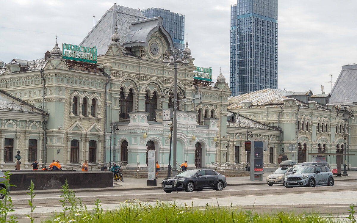 Уголок Москвы - юрий поляков