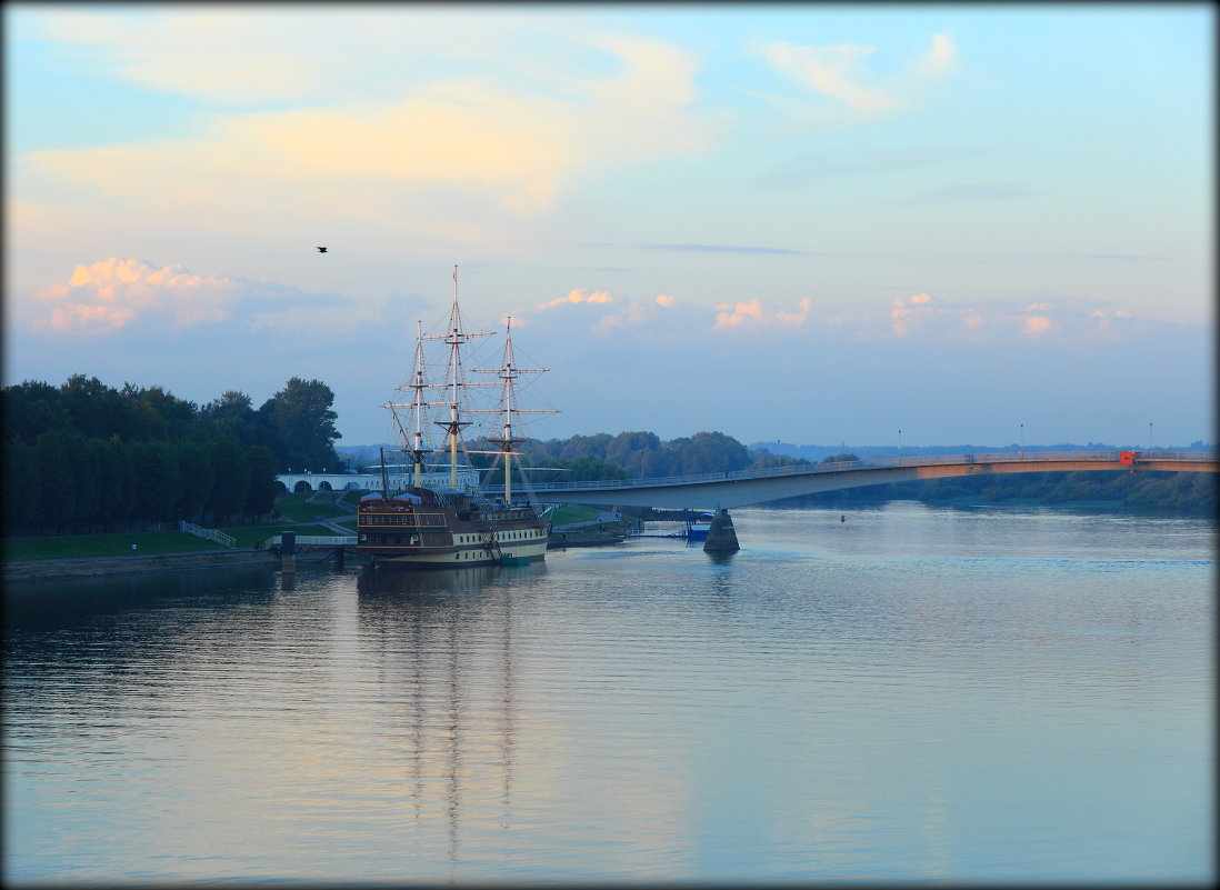 Новый день - Евгений Никифоров Новый день - Евгений Никифоров