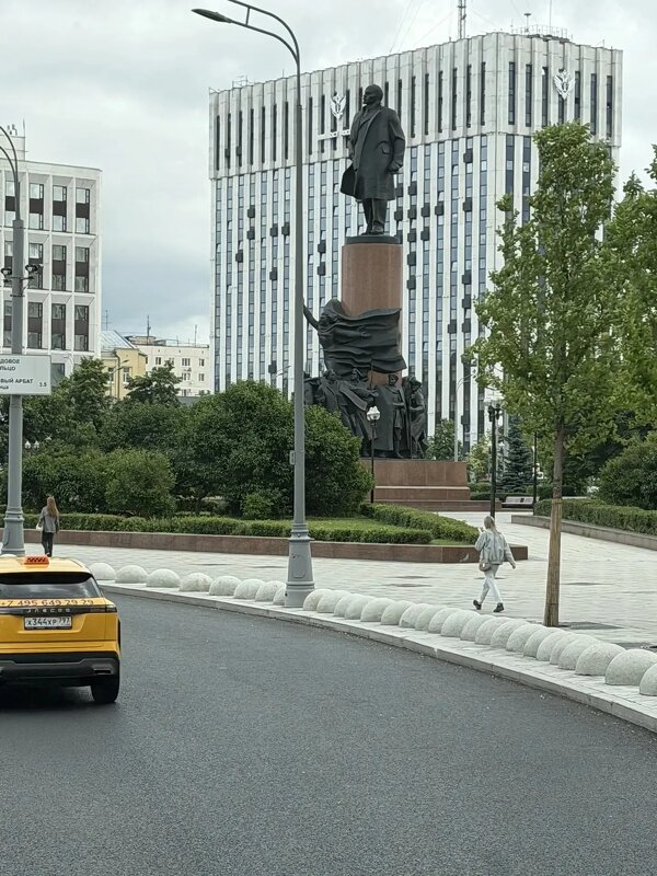 Памятник Ленину - Ирэн 