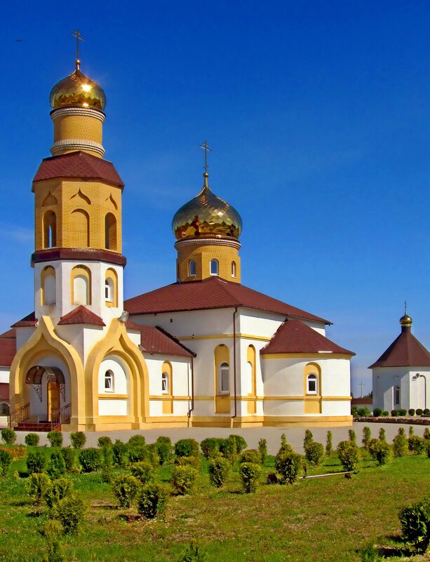 Храм монастыря - Сергей Карачин Храм монастыря - Сергей Карачин