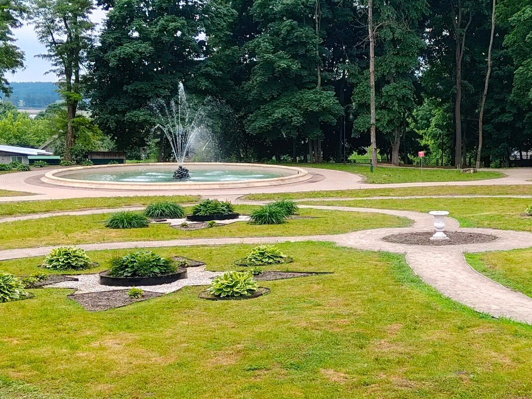Романовский парк - Елена Сухорученкова Романовский парк - Елена Сухорученкова