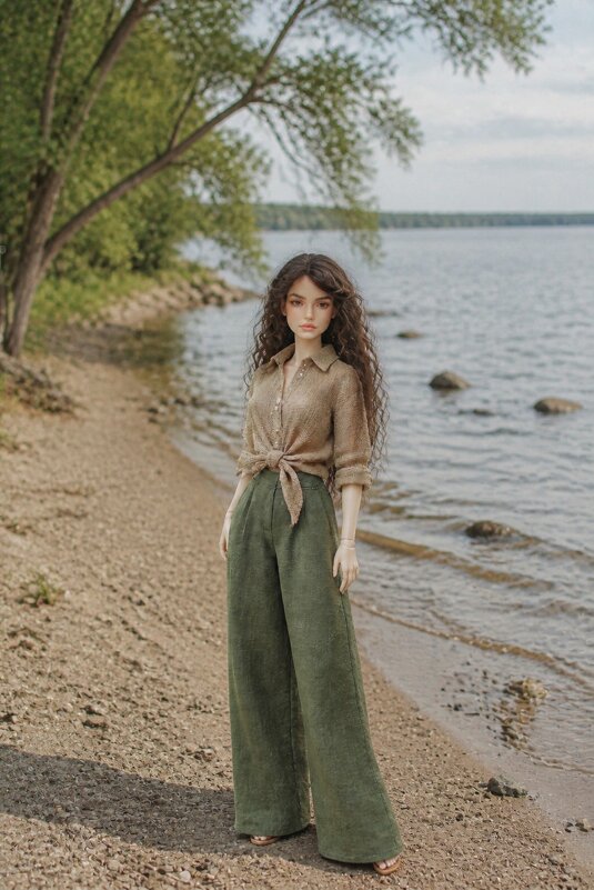 Эстер у озера - Alisia La DEMA Эстер у озера - Alisia La DEMA