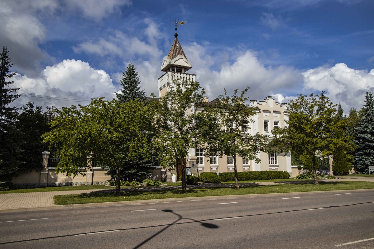 *** - Николай 