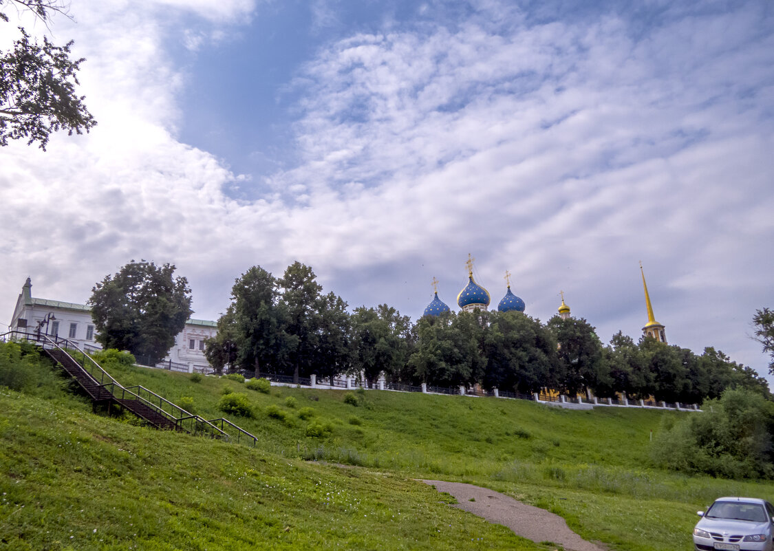 Вид на Рязанский кремль с реки Трубеж - Сергей Цветков
