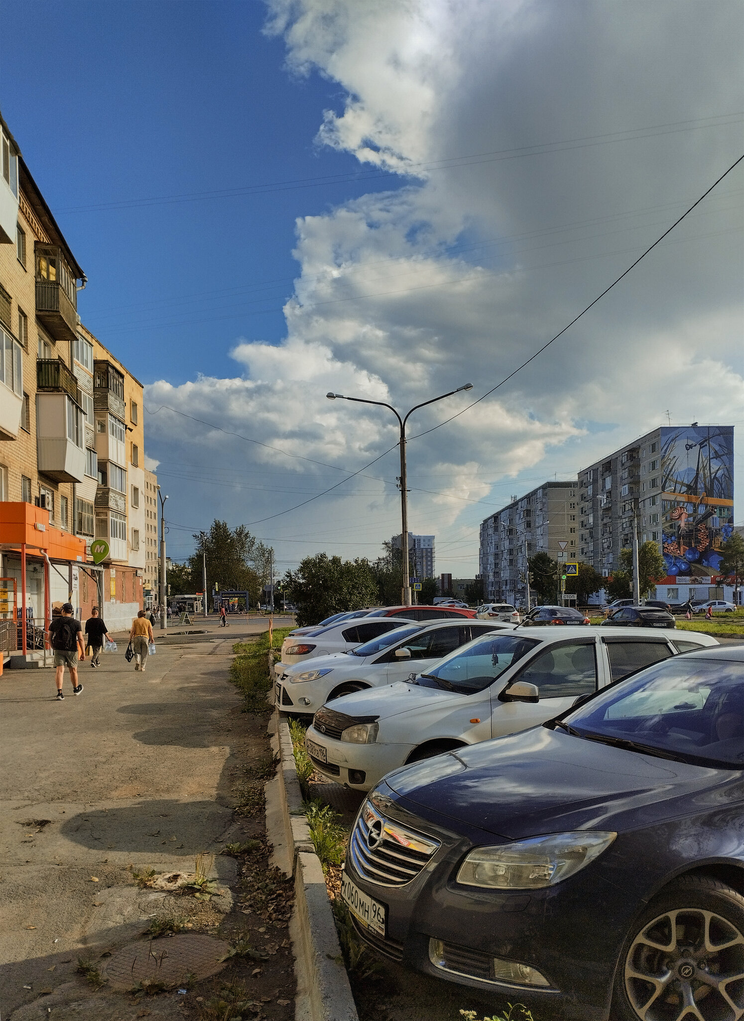 Городские вертикали. Граница :: Дмитрий Костоусов Городские вертикали. Граница :: Дмитрий Костоусов