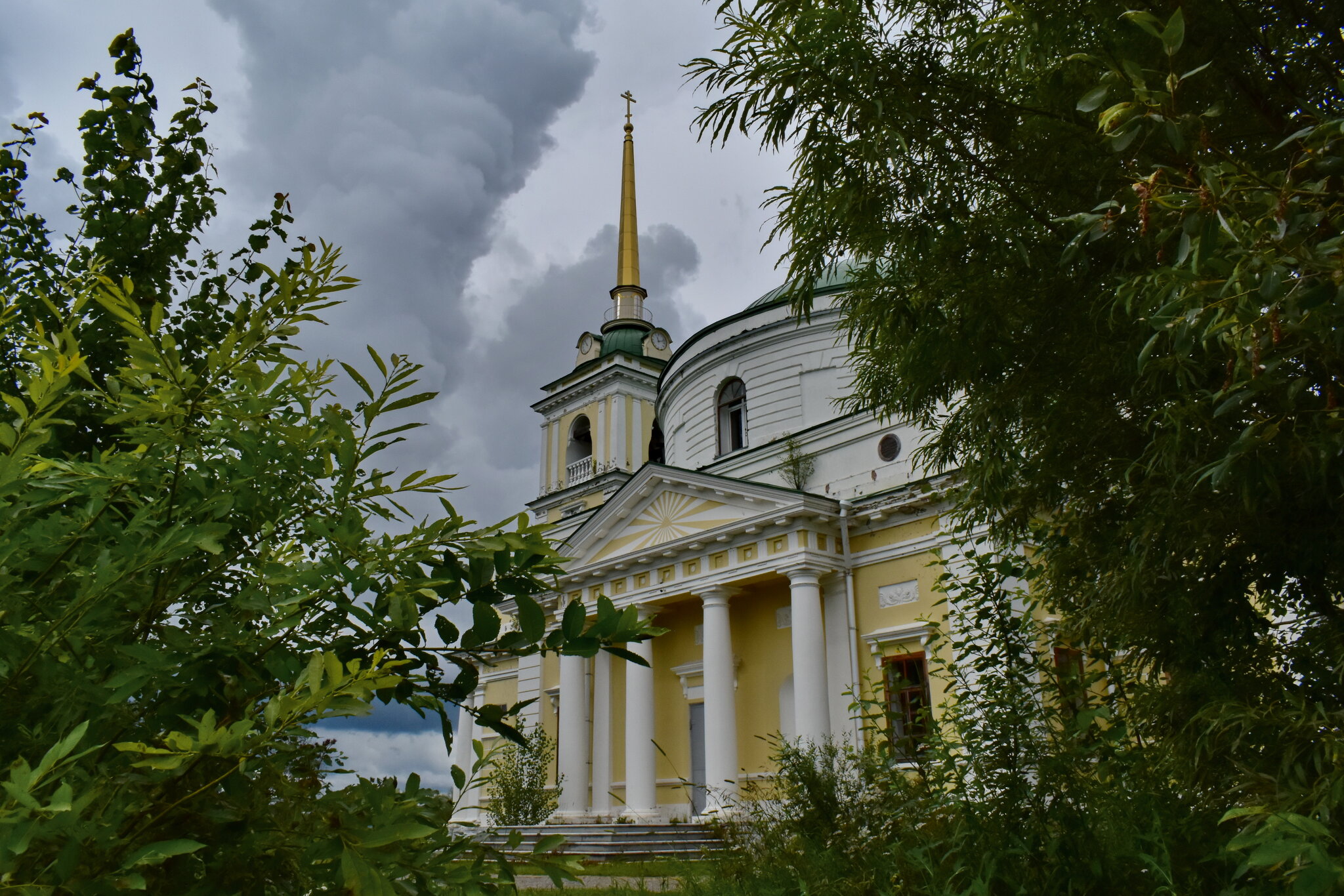 Усолье. Храм Николая Чудотворца :: Роман Пацкевич Усолье. Храм Николая Чудотворца :: Роман Пацкевич