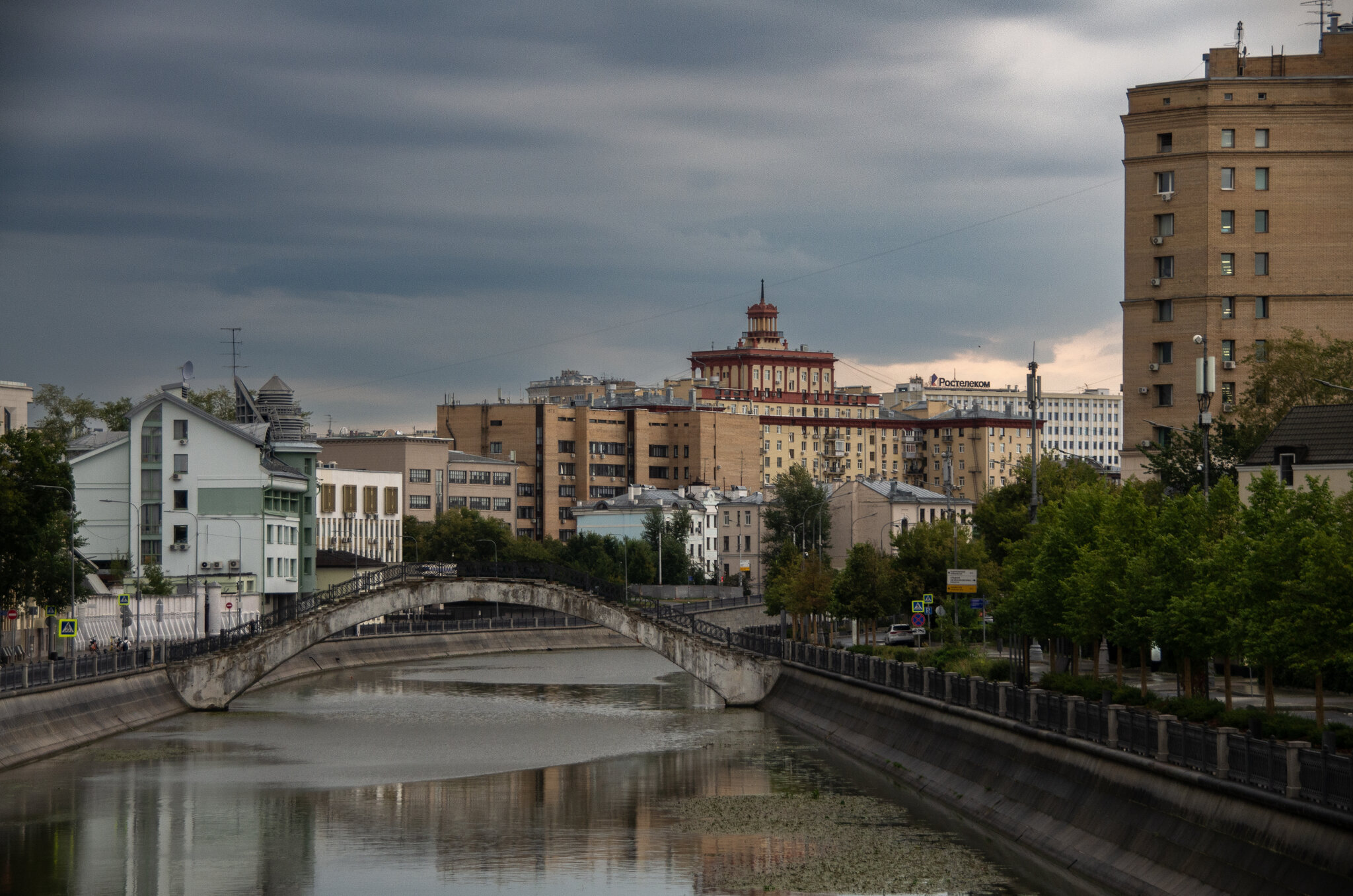Садовническая набережная москва :: Николай Садовническая набережная москва :: Николай