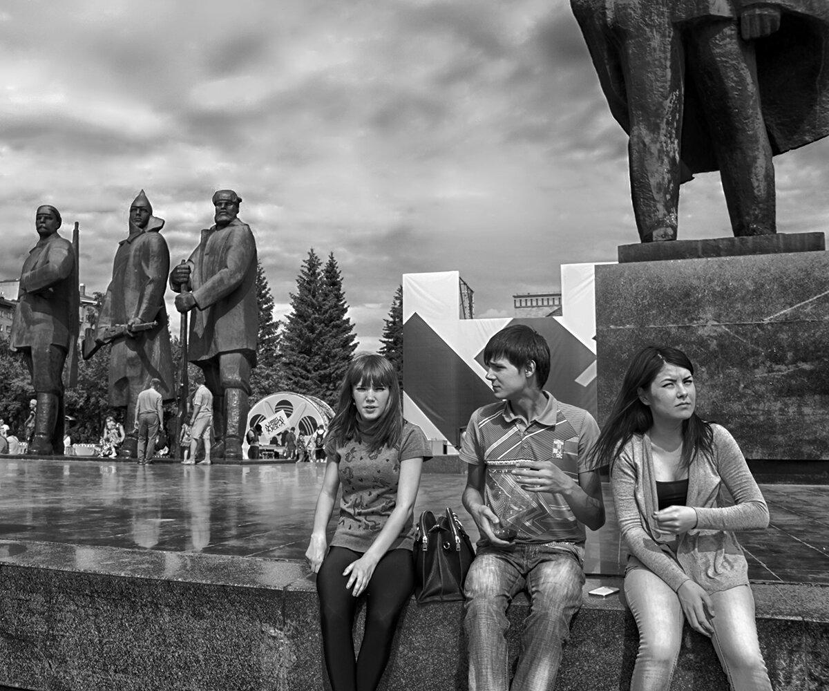 Памятник на площади ленина новосибирск :: Алексей Карташев Памятник на площади ленина новосибирск :: Алексей Карташев