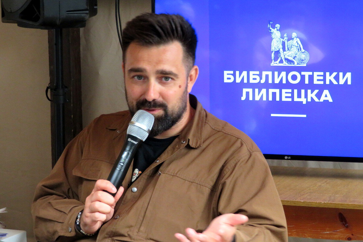 Писатель Платон Беседин член жюри фестиваля "Левитовфест". :: Егор Бабанов Писатель Платон Беседин член жюри фестиваля "Левитовфест". :: Егор Бабанов