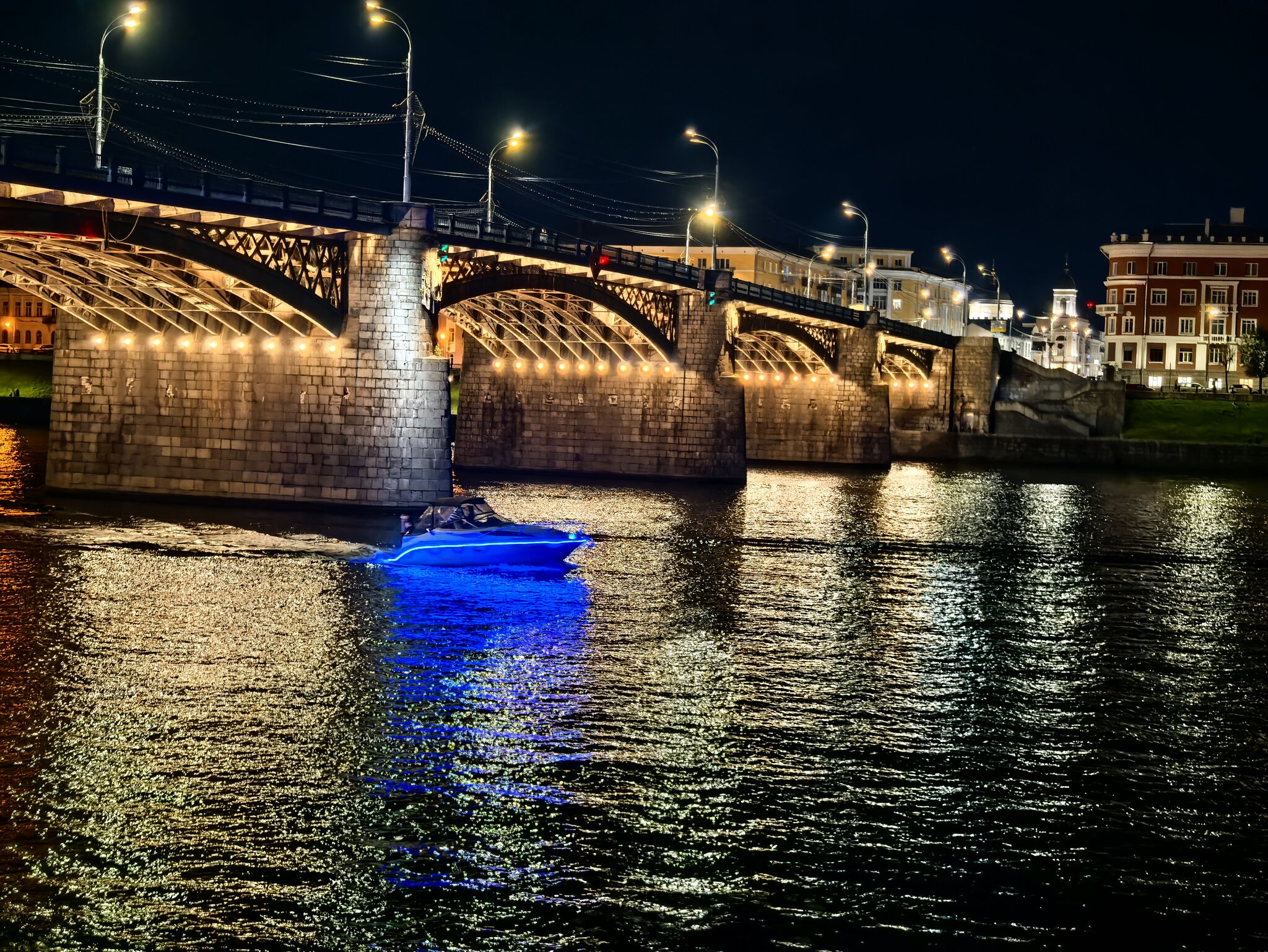 Вечерняя прогулка :: Olga Oskolkova Вечерняя прогулка :: Olga Oskolkova