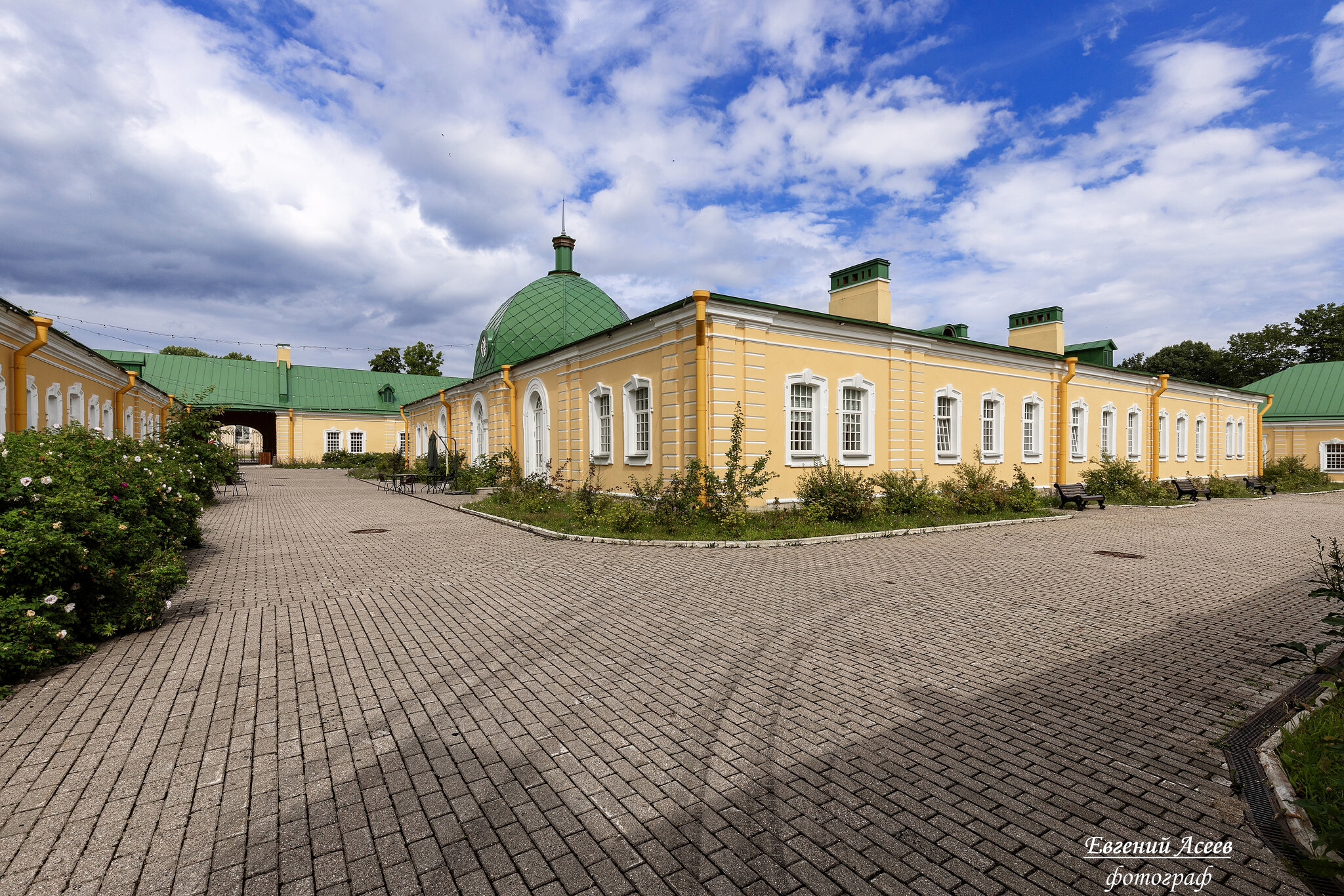 Общественное пространство :: Евгений Общественное пространство :: Евгений