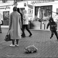 ...Удивительный мир детства  ( Альбом "Жизнь улиц" ) :: Виктор 