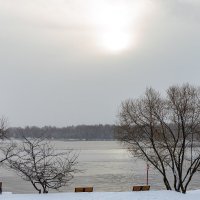 На берегу :: Александр 