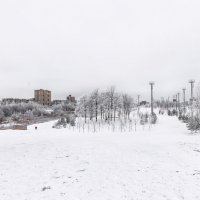 Городские зарисовки :: Евгений 