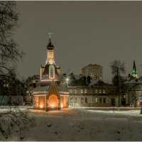 Зимний вечер на ул.Казанской в г.Кирове :: Валентин Котляров