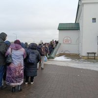 За святой водицей. В день Богоявления. :: Мария Васильева