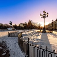 Морозным утром на Сенатской :: Евгений 