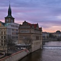 Вид на Прагу с Карлового моста :: Valentin Bondarenko