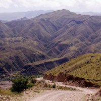 На горной дороге :: Сергей Швечков На горной дороге :: Сергей Швечков