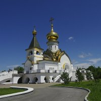 Храм преподобного Серафима Саровского :: Сергей Швечков