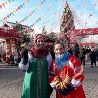 Пятый день Масленицы «Тёщины вечерки». :: Татьяна Помогалова