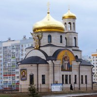 Ясных солнечных дней, доброго, тихого света, неизреченной радости, земных благ и душевного тепла. :: Вик Токарев
