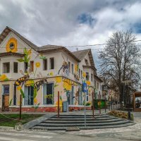 Известный дом с пчёлками перед сносом :: Игорь Сарапулов Известный дом с пчёлками перед сносом :: Игорь Сарапулов