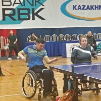 Подача :: Андрей Хлопонин