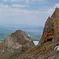 ПРОГУЛКА НА БОЛЬШОЙ ЧИМГАН - 2, грот. :: Виктор Осипчук ПРОГУЛКА НА БОЛЬШОЙ ЧИМГАН - 2, грот. :: Виктор Осипчук