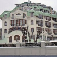 Прогулка по Москве. Элитный жилой дом XXI века. :: Ольга Довженко Прогулка по Москве. Элитный жилой дом XXI века. :: Ольга Довженко