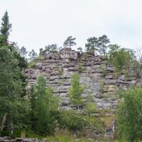 Скалы на вершине горы Заозерная. :: Алексей Трухин