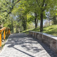 Экотропа в Екатерининском  саду :: Валентин Семчишин