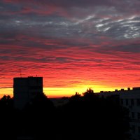 Заря в уездном городе N :: Марсель Валеев