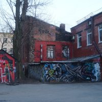 питерские дворы :: zavitok *