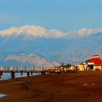 Утро в Анталии :: Юрий. Шмаков