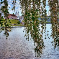 Река Свислочь в районе Троицкого предместья :: Глeб ПЛATOB