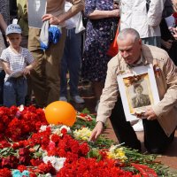 У Вечного Огня :: Наталия Григорьева У Вечного Огня :: Наталия Григорьева