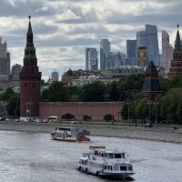 По Москве-реке :: <<< Наташа >>>