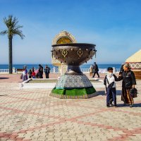 На берегу :: Анатолий Чикчирный