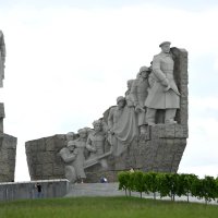 Вечный огонь "Самбекские высоты" :: Татьяна Евдокимова