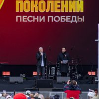 Олег Газманов в парке Победы :: Andrew 