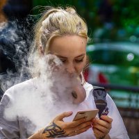 Вейпинг зависимая... :: Владимир Матва Вейпинг зависимая... :: Владимир Матва