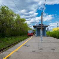 Электричка на остановке :: Александр Синдерёв