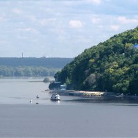 Вид от Свияжска на Свято-Вознесенский Макарьевский мужской монастырь :: Александр Ильчевский 