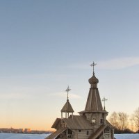 храм Серафима Саровского. 1995г. Новоуральск. Свердловская олб. :: Юрий Шевляков храм Серафима Саровского. 1995г. Новоуральск. Свердловская олб. :: Юрий Шевляков