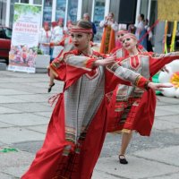 Танцы коллектива Калинки :: Евгений Танцы коллектива Калинки :: Евгений