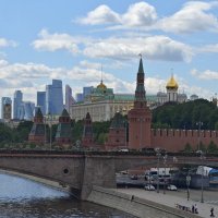 Московские пейзажи :: <<< Наташа >>>