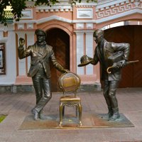 Чебоксары. Памятник Остапу Бендеру и Кисе Воробьянинову. :: Пётр Чернега