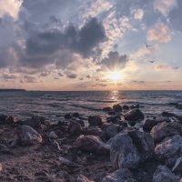 Вечер на Учкуевке :: Виктор 